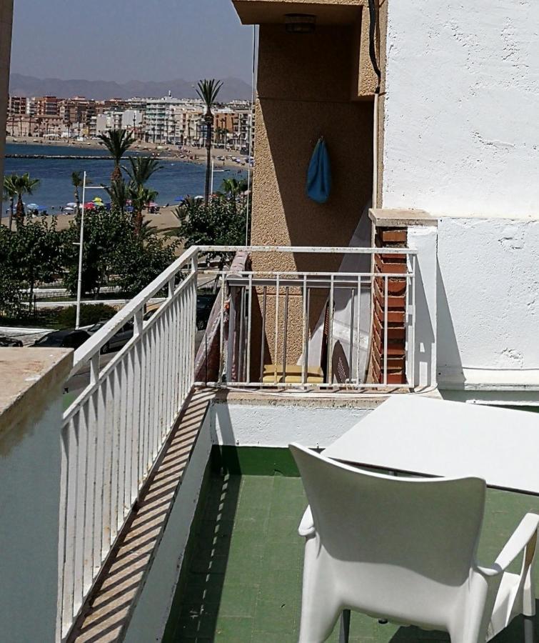 La Colonia Playa Apartment Aguilas Exterior photo